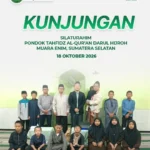 Pondok Tahfidz Modern Al-Aqsho Kudus menerima kunjungan silaturahim Pondok Tahfidz Al-Qur’an Darul Hijroh Muara Enim pada 18 Oktober 2026.